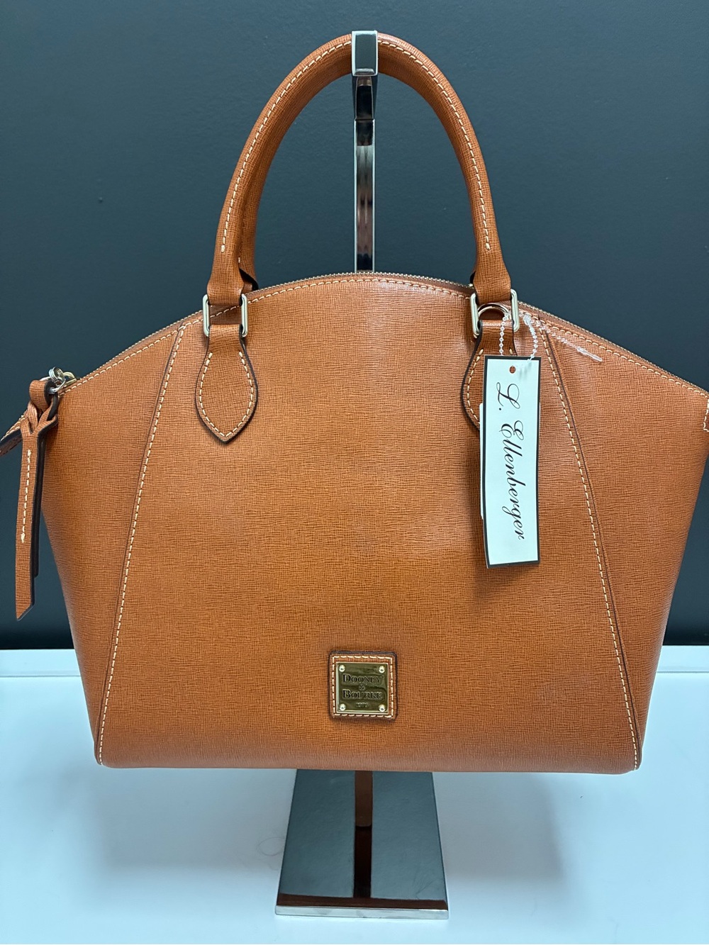 Dooney & Bourke NWT Tan Sydney Satchel